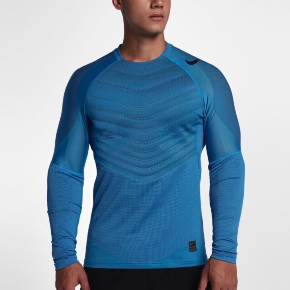 Nike Aeroloft hyperwarm pro fitted